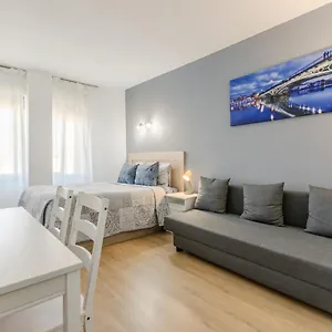 apartament-hispalis-triana.es-andalucia.com/